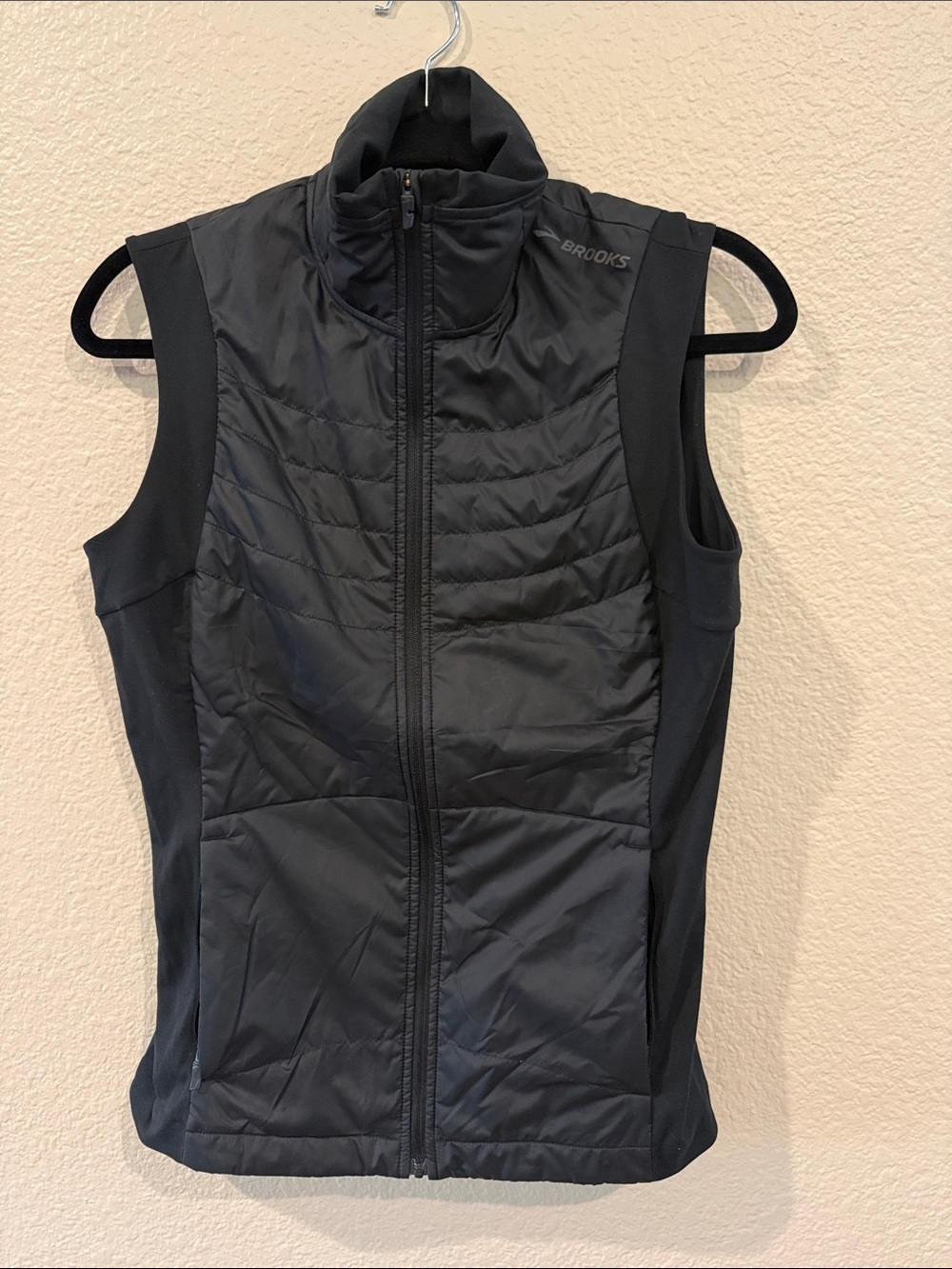 Brooks Running Vest